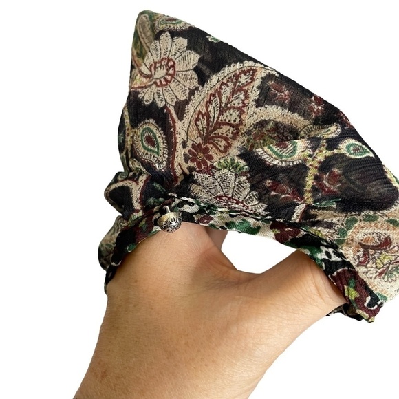 Paisley Chiffon Blouse💙 - Picture 4 of 11